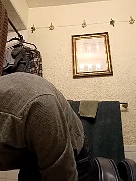 otterlover123 online show from 15, 2, 2026