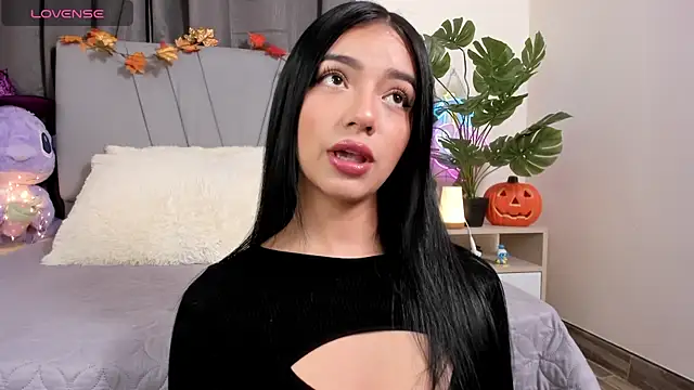 emy bonita1 online show from 22, 10, 2025