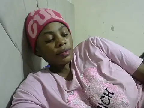 Snapshot of sweetgirlDora chatting on 25, 9, 2025 sweetgirlDora online show from 25, 9, 2025