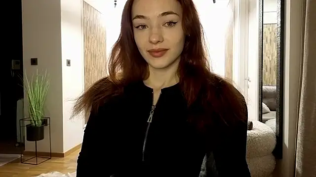 MiaRouge online show from 16, 12, 2025