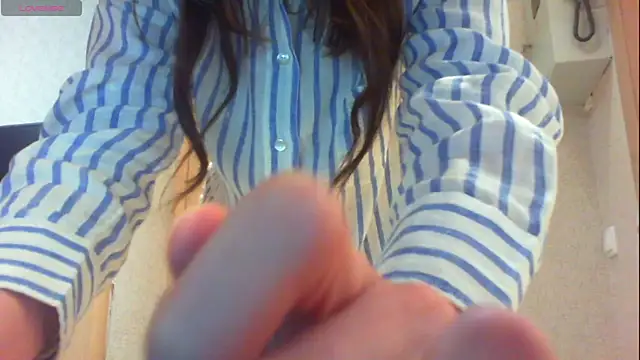 Snapshot of khu_yam chatting on 1, 11, 2025 khu yam online show from 1, 11, 2025