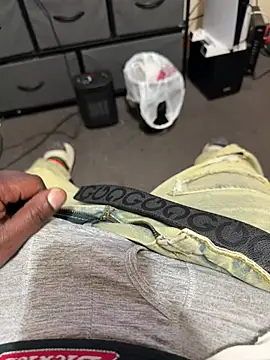 Cameltoekilla online show from 12, 4, 2026