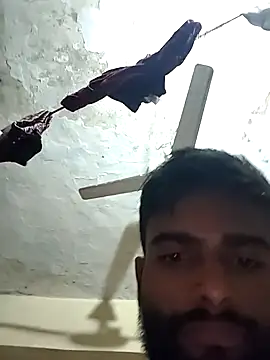 PRIYANHUxh online show from 18, 12, 2025