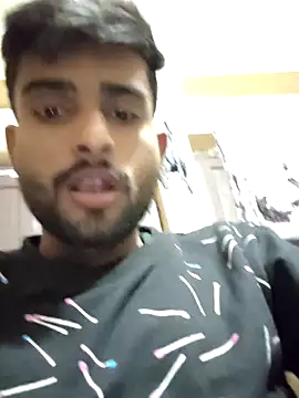 PRIYANHUxh online show from 30, 11, 2025