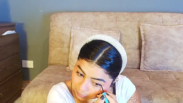 Snapshot of jade_brunnette chatting on 21, 7, 2026 jade brunnette online show from 21, 7, 2026