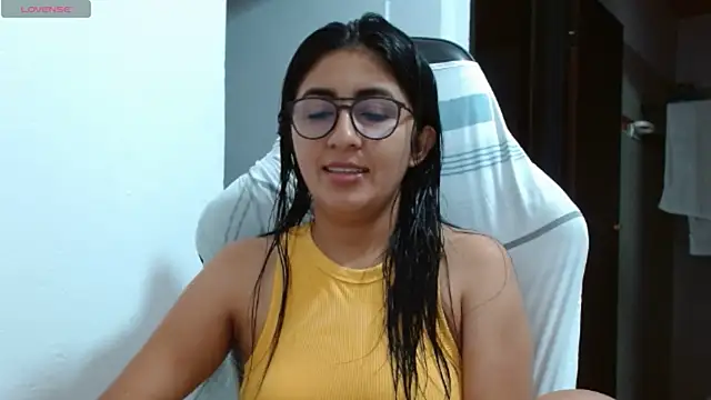 Snapshot of danna_peterson1 chatting on 30, 1, 2025 danna peterson1 online show from 30, 1, 2025