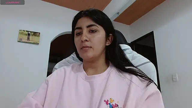 Snapshot of danna_peterson1 chatting on 7, 3, 2025 danna peterson1 online show from 7, 3, 2025