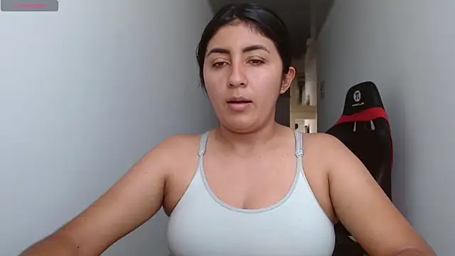 Snapshot of danna_peterson1 chatting on 29, 9, 2025 danna peterson1 online show from 29, 9, 2025