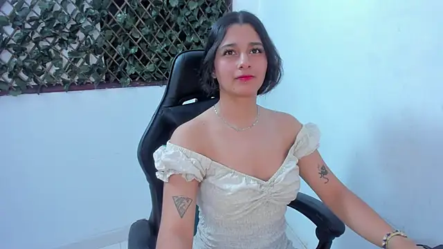 Megan Whitte online show from 20, 3, 2025