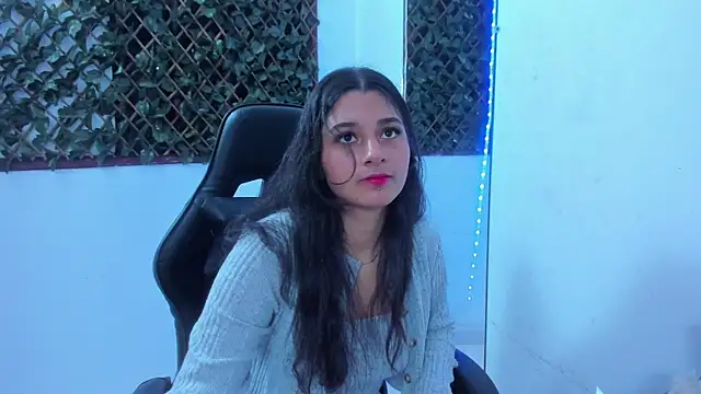 Megan Whitte online show from 9, 3, 2025