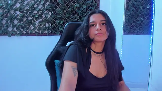 Megan Whitte online show from 11, 3, 2025