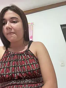 mia cooper 24 online show from 20, 2, 2025