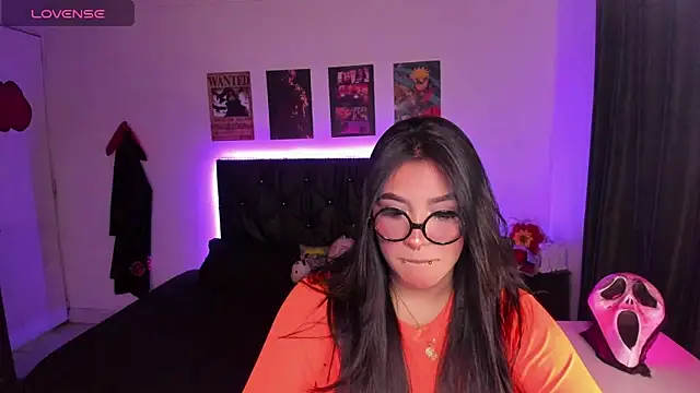 Mariana Hasper  online show from 31, 10, 2025