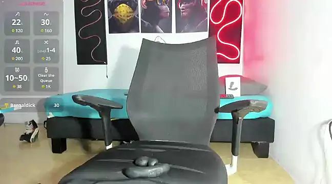 Snapshot of Hardboy_latin chatting on 8, 3, 2025 Hardboy latin online show from 8, 3, 2025