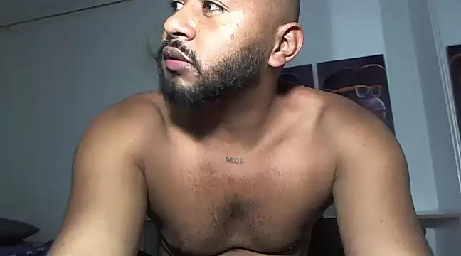 Snapshot of Hardboy_latin chatting on 22, 1, 2025 Hardboy latin online show from 22, 1, 2025