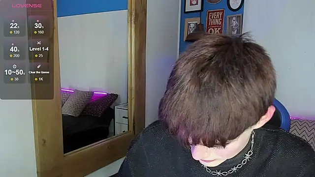 VladHellsing4 online show from 18, 3, 2025