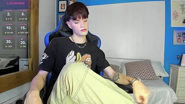 VladHellsing4 online show from 22, 3, 2025