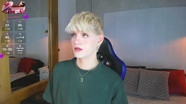Snapshot of VladHellsing4 chatting on 30, 4, 2026 VladHellsing4 online show from 30, 4, 2026