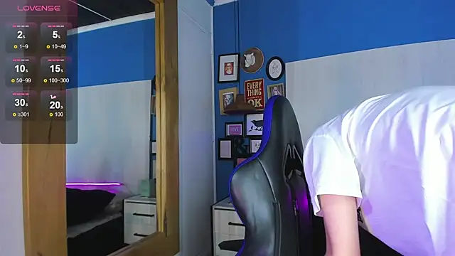 VladHellsing4 online show from 25, 9, 2025