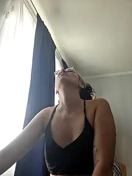 Afrania online show from 3, 12, 2025