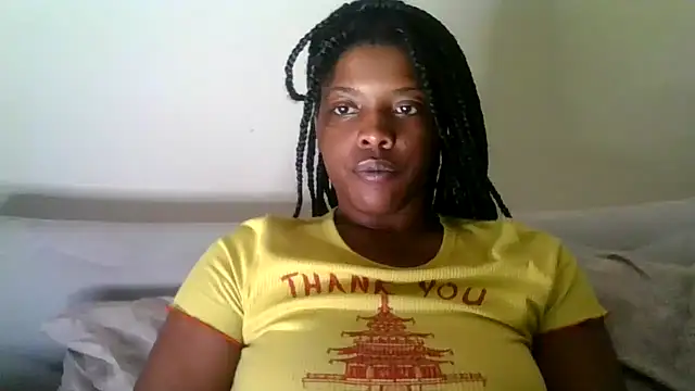 Snapshot of CaramelGoddessxoxo chatting on 15, 6, 2026 CaramelGoddessxoxo online show from 15, 6, 2026