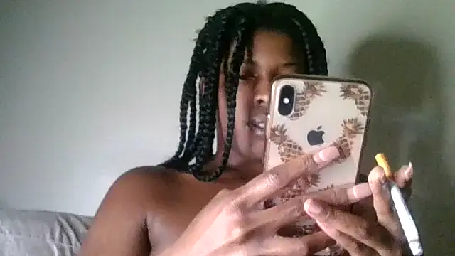 Snapshot of CaramelGoddessxoxo chatting on 25, 7, 2026 CaramelGoddessxoxo online show from 25, 7, 2026