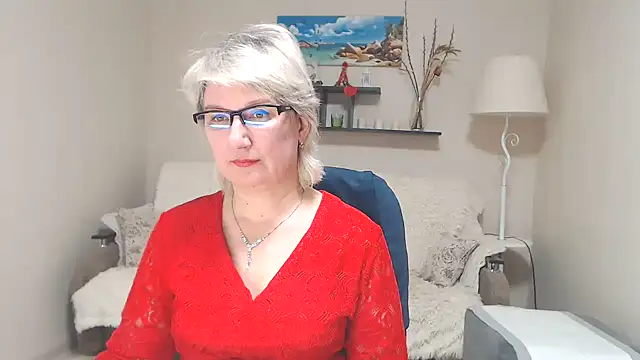 FleurMays online show from 18, 2, 2025