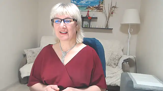 FleurMays online show from 17, 2, 2025