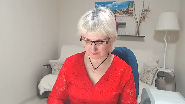 FleurMays online show from 3, 2, 2025