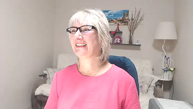 FleurMays online show from 25, 9, 2025