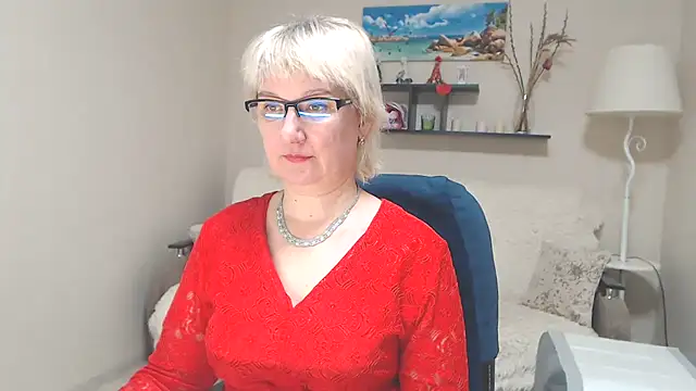 FleurMays online show from 4, 2, 2025