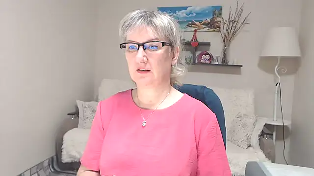 FleurMays online show from 14, 12, 2025