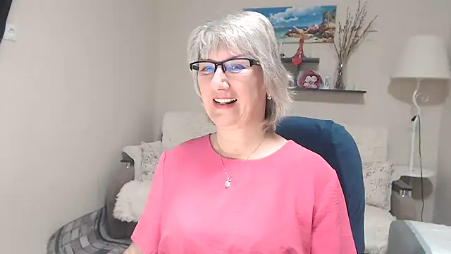 FleurMays online show from 11, 11, 2025