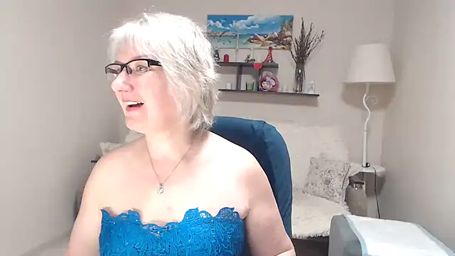 FleurMays online show from 1, 4, 2026