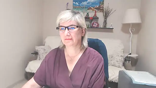 FleurMays online show from 10, 6, 2026