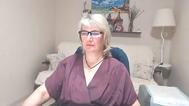 FleurMays online show from 6, 6, 2026
