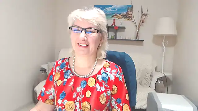 FleurMays online show from 28, 2, 2025