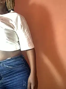 SexyAngeliqua online show from 4, 6, 2026