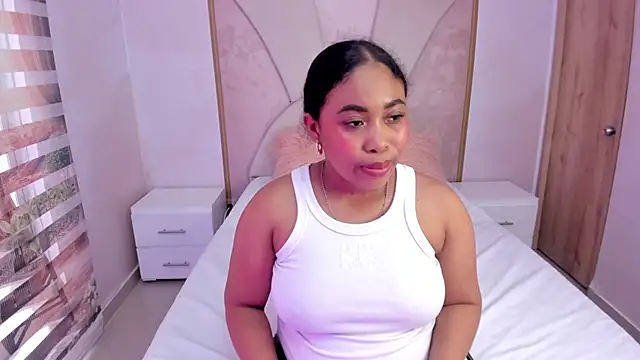 Leah Sweetie online show from 28, 2, 2025