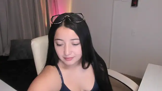 Snapshot of Ali_itcaduu chatting on 14, 10, 2025 Ali itcaduu online show from 14, 10, 2025