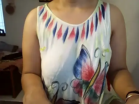 MakeMeCumAhh online show from 13, 4, 2026