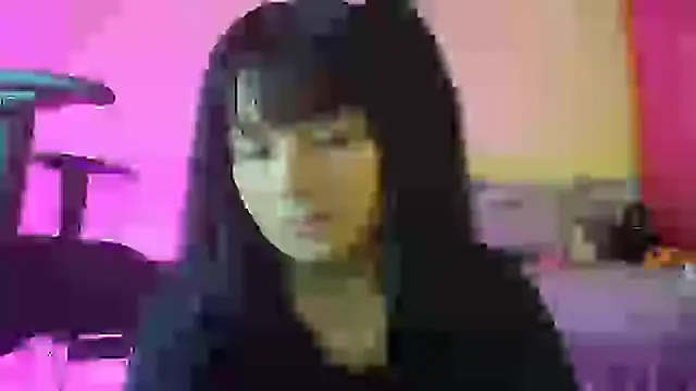 pocahonta89 online show from 4, 3, 2025