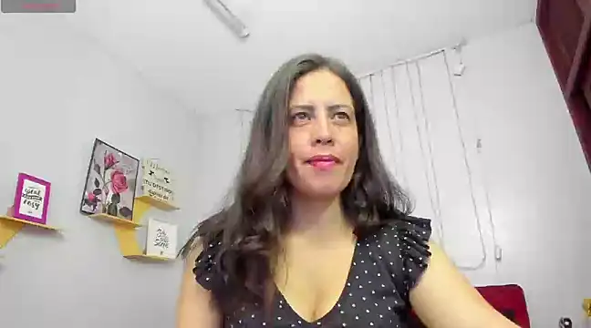 kathina giraldo online show from 21, 3, 2025