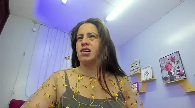 kathina giraldo online show from 14, 2, 2025