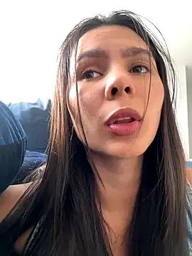 Snapshot of SofiaG_ chatting on 11, 10, 2025 SofiaG online show from 11, 10, 2025