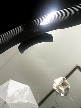 Snapshot of SofiaG_ chatting on 29, 10, 2025 SofiaG online show from 29, 10, 2025