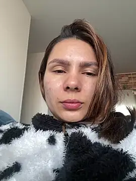 SofiaG  online show from 5, 2, 2026