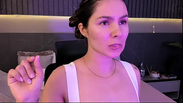 SofiaG  online show from 2, 3, 2026