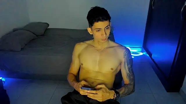 OliverBennet online show from 28, 2, 2025