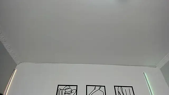 RubyPirsso18 online show from 15, 4, 2026